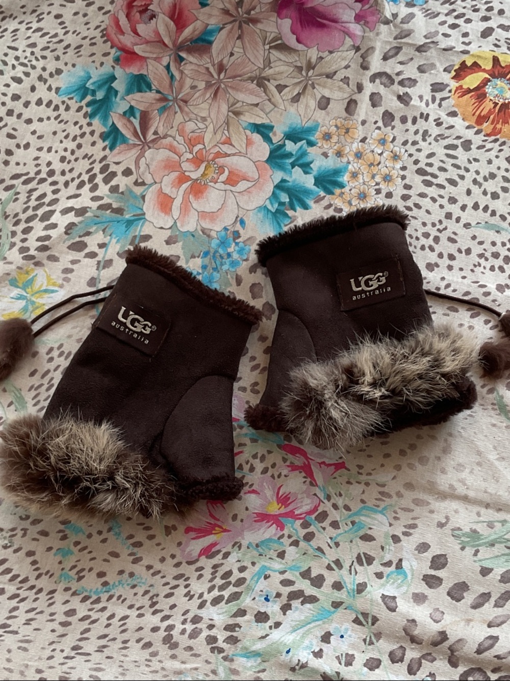 UGG Shearling Mittens with Pom Details